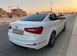 Kia Cadenza
